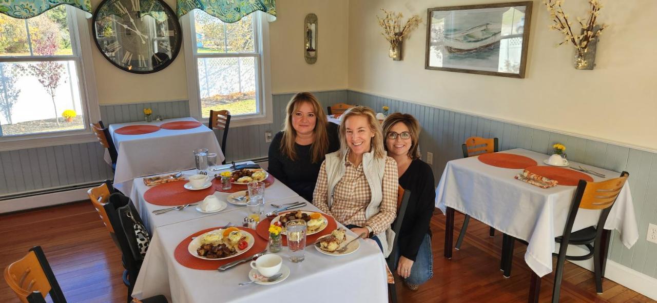 Elmere House Bed & Breakfast Уелс Екстериор снимка