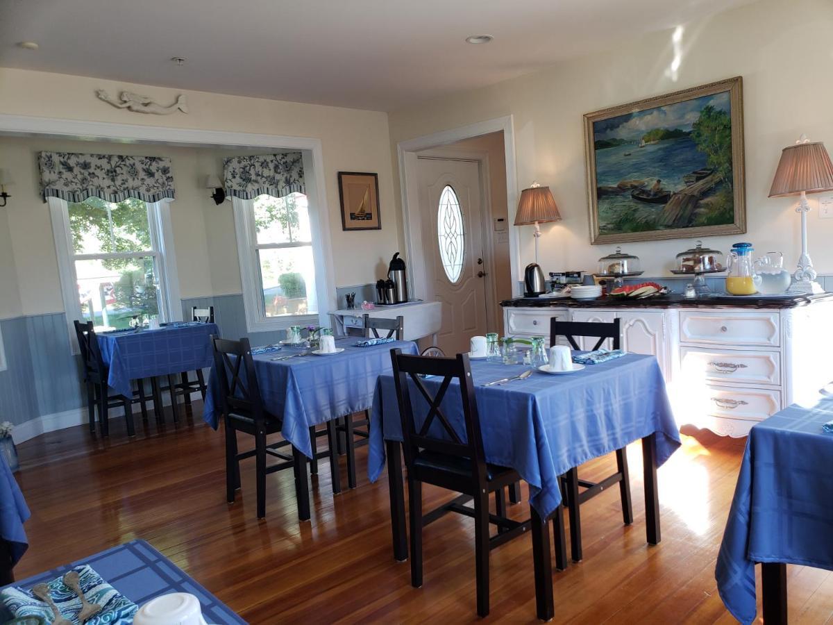 Elmere House Bed & Breakfast Уелс Екстериор снимка